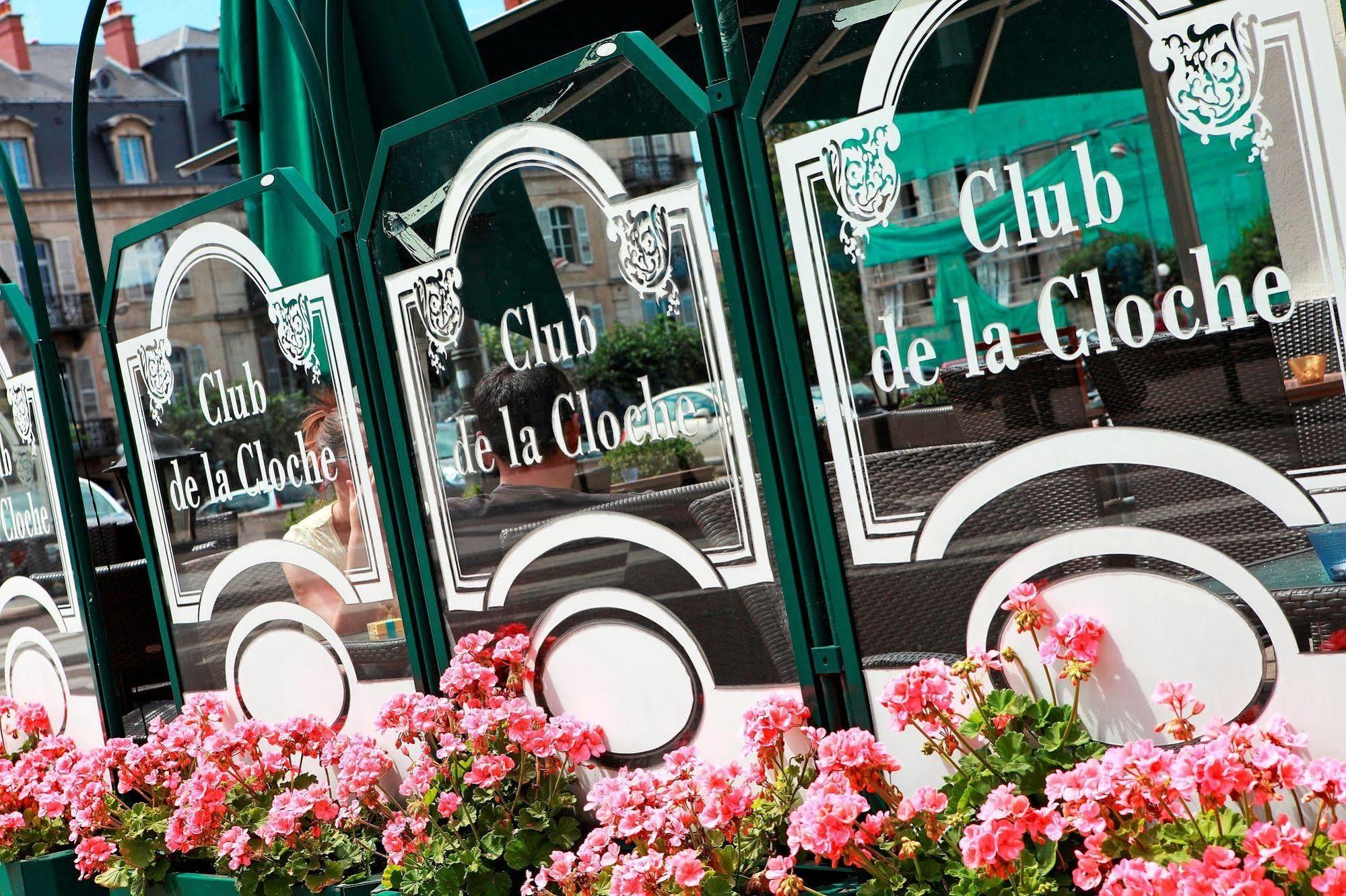 Hotel De La Cloche Dole Kültér fotó